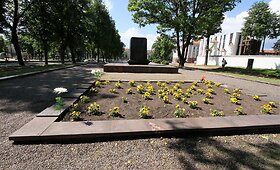 Sovietinių karių kapinės &Scaron;iauliuose