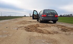 Po &scaron;ventinio lietaus žvyrkeliai virto kemsynais