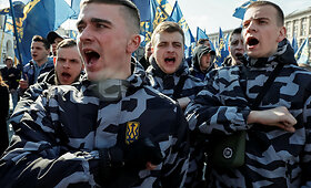 Ukrainos de&scaron;inieji radikalai susigrūmė su policija Kijeve