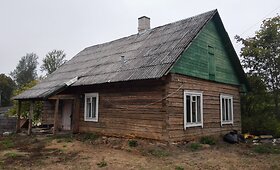 Autenti&scaron;ka sodyba virto tapo prabangia užmiesčio vila