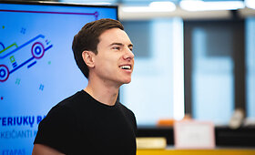 &bdquo;Micro:bit&ldquo; kompiuteriukų priedų rinkinių įteikimas