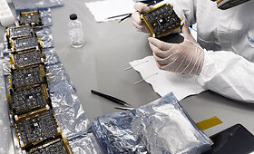 "Nanoavionics" palydovo R2 kūrimas Lietuvoje ir paleidimas Indijoje