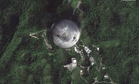 Arecibo kosminio teleskopo lėk&scaron;tėje krentančių konstrukcijų i&scaron;mu&scaron;ta sylė