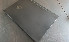 &bdquo;ASUS ROG Zephyrus G15&ldquo; ne&scaron;iojamasis kompiuteris