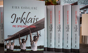 Rima Karalienė pristatė knygą &bdquo;Irklais pro spygliuotą tvorą&ldquo;