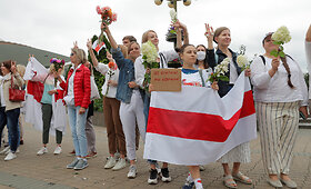 Minske tęsiasi protestai &ndash; moterys stojo į &bdquo;Baltą grandinę&ldquo;