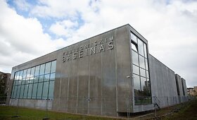 Fabijoni&scaron;kių baseinas pastatytas, tačiau vis dar uždarytas