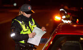 Naktinis kelių policijos reidas V.Kudirkos g., Vilniuje