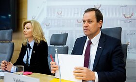 Lietuvos lenkų rinkimų akcijos-Krik&scaron;čioni&scaron;kų &scaron;eimų sąjungos frakcijos spaudos konferencija