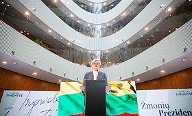 I. &Scaron;imonytės paskutinės programinės dalies &bdquo;Kad laimėtumėte kiekvienas i&scaron; jūsų&ldquo; pristatymas