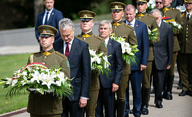 Medininkų žudynių metinių minėjimas Antakalnio kapinėse