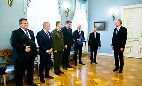 LR Prezidentūroje susirinko Valstybės gynimo taryba