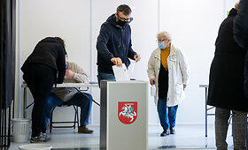 Antroji i&scaron;ankstinio Seimo rinkimų balsavimo diena Luki&scaron;kių aik&scaron;tėje Vilniuje