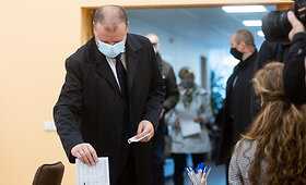 S.Skvernelis balsavo antrąjame Seimo rinkimų ture
