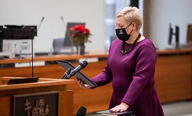 Vilniaus miesto savivaldybės taryboje prisiekė devyni nauji tarybos nariai