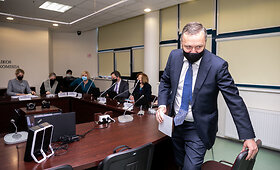 Antanas Guoga VRK posėdyje atsisakė Seimo nario mandato
