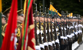 Laisvės dienos minėjimas Luki&scaron;kių aik&scaron;tėje