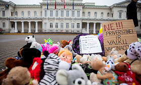 Protestas prie&scaron; galimybių pasą vaikams nuo 12 metų