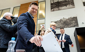 Valdas Benkunskas balsuoja savivaldybių tarybų ir merų rinkimuose