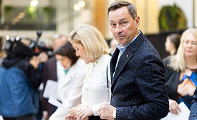 Artūras Zuokas balsuoja savivaldybių tarybų ir merų rinkimuose