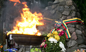 Pagerbimo ceremonija okupacijos, genocido ir sovietmečio represijų aukoms