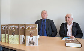 Juzefo Ignaco Kra&scaron;evskio knygos &bdquo;Vilnius nuo jo pradžios iki 1750 metų&ldquo; 2 t.pristatymas