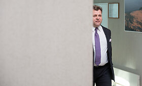 Mantas Adomėnas prie&scaron; TS-LKD Priežiūros komiteto posėdį dėl susitikimų su buvusiu koncerno &bdquo;MG Baltic&ldquo; viceprezidentu Raimondu Kurlianskiu