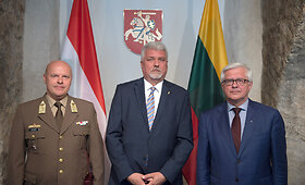 Akredituotas naujasis Vengrijos gynybos ata&scaron;ė Lietuvai Jozsefas Szabo