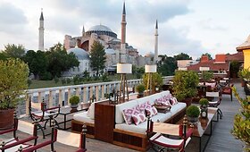 Four Seasons vie&scaron;butis Stambule, Turkijoje