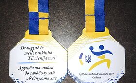 Varėnoje dėl Ukrainos ambasadoriaus taurės vėl varžysis rankinio veteranai