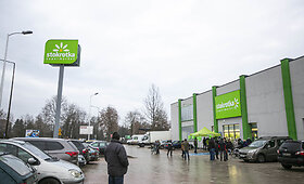 Lenkijoje, Seinuose, atidaryta parduotuvė &bdquo;Stokrotka&ldquo;
