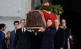 Ispanijoje ekshumuoti diktatoriaus Francisco Franco palaikai