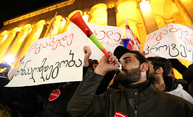 Sakartvelo opozicija surengė naujas eitynes Tbilisio centre