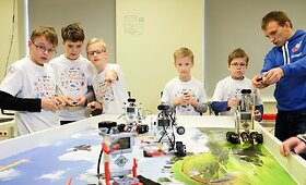 &bdquo;Robotikos akademijos&ldquo; edukacinė stovykla