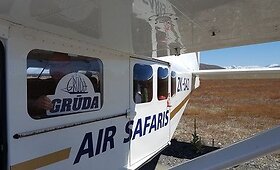 Skrydis lėktuvu aplink Kuko kalną