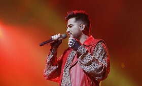 Grupė &bdquo;Queen&ldquo; pradėjo koncertinį turą po Europą
