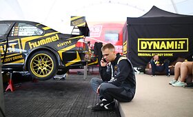&bdquo;Dynami:t Energy&ldquo; komandos automobiliui prireikė remonto lenktynėms dar neprasidėjus