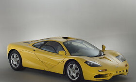 1997 m. laidos &bdquo;McLaren F1&ldquo;, kurio rida &ndash; vos 239 km.