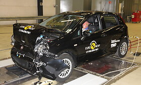 &bdquo;Fiat Punto&ldquo; bandymai &bdquo;Euro NCAP&ldquo; bandymų poligone