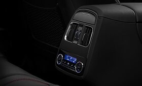 Niujorke &bdquo;Maserati&ldquo; pristatė galingiausią &bdquo;Levante&ldquo; versiją