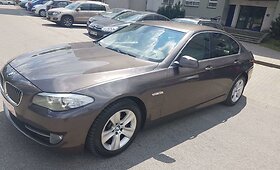 Parduodamas BMW, kurio rida užminė mįslę