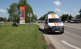 Tauragėje &ndash; motociklo ir automobilio susidūrimas