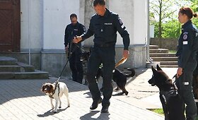 Tarnyboje žuvusio pareigūno S.Žymanto laidotuvės