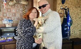 Anapilin i&scaron;keliavo mikrochirurgo Kęstučio Vitkaus žmona, dizainerė Daiva Vitkienė-Reimerytė