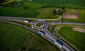 Greitoji žiedinė sankryža magistralėje &bdquo;Via Baltica&ldquo;