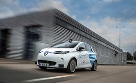 Vie&scaron;ojo transporto perversmą sukelsiantis &bdquo;Renault Zoe&ldquo;