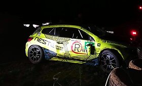 "Autoplius.lt Fast Lap" naktinėse lenktynėse avariją patyrė Tauro Tunylos komanda
