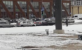 Vilniuje avarijos metu apgadintas &bdquo;BMW i8&ldquo;