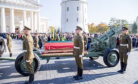 Adolfo Ramanausko-Vanago valstybinių laidotuvių ceremonija