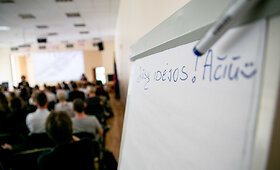 Diskusija dėl autobusų stoties projekto Naujininkuose